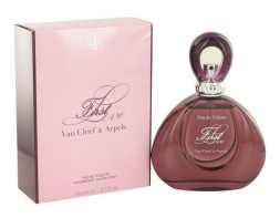 Van Cleef &amp; Arpels First Love